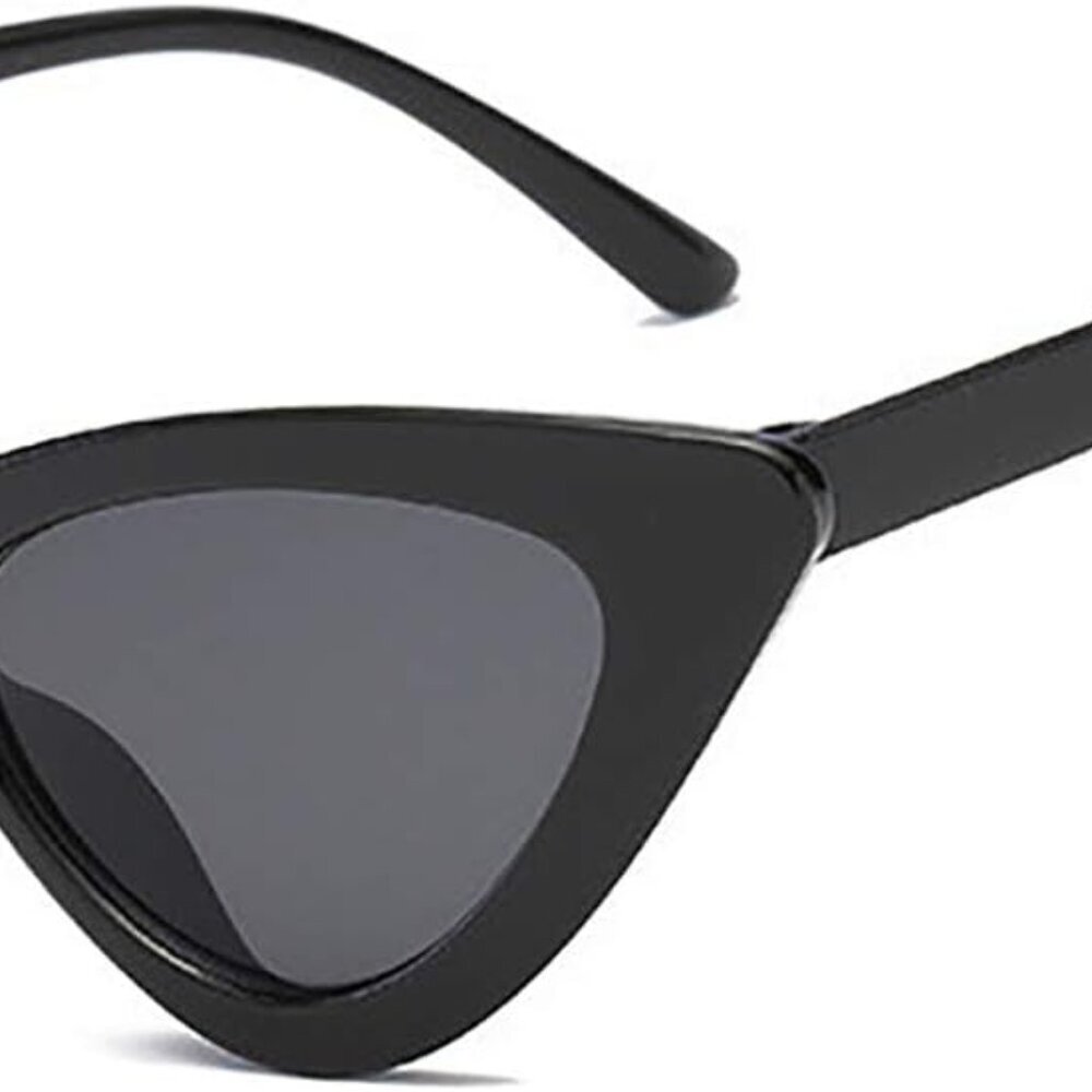 Retro Vintage Narrow Cat Eye Sunglasses for Women Clout Goggles Plastic Frame